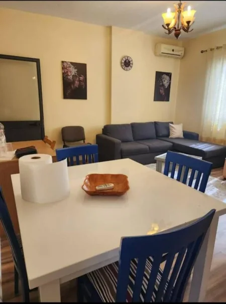 Tirane, shitet 1+1 , 48 m² 100.000 € ( 21 Dhjetori)