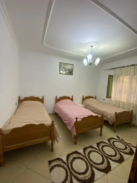 Tirane, jepet me qera apartament 2+1 , 140 m² 480 € 