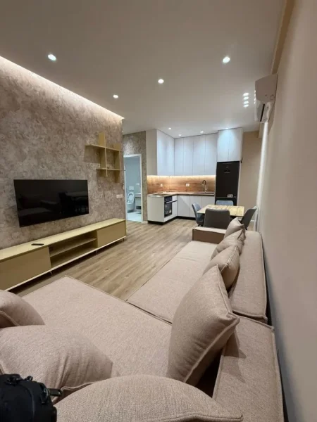 Tirane, jepet me qera apartament 1+1+Ballkon Kati 2, 60 m² 450 € (Residenca Oxa Fresk)