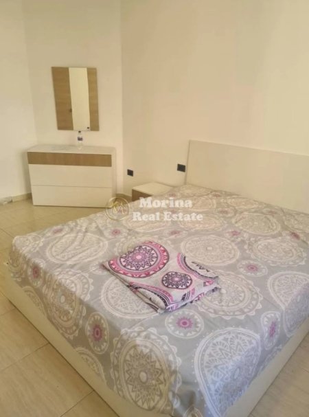 Tirane, jepet me qera apartament 2+1 Kati 4, 93 m² 800 € (Komuna e Parisit)