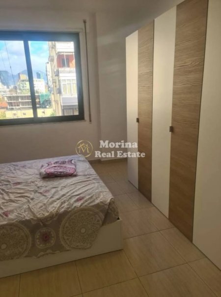 Tirane, jepet me qera apartament 2+1 Kati 4, 93 m² 800 € (Komuna e Parisit)