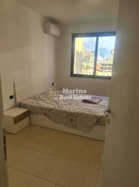 Tirane, jepet me qera apartament 2+1 Kati 4, 93 m² 800 € (Komuna e Parisit)