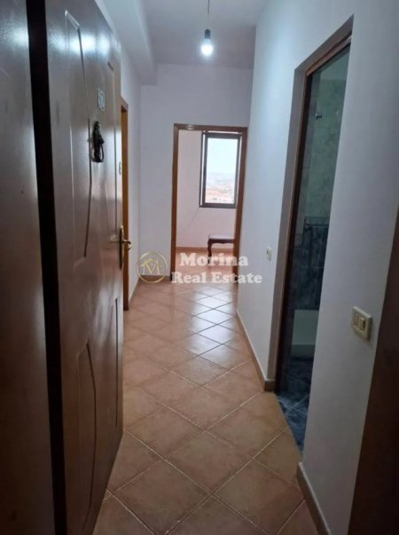 Tirane, jepet me qera apartament 2+1 Kati 3, 90 m² 370 € (Spitali Amerikan 2)