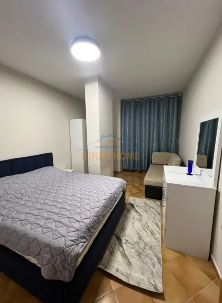 Tirane, jepet me qera apartament 1+1+Ballkon Kati 6, 65 m² 700 € (Rruga Sami Frasheri)