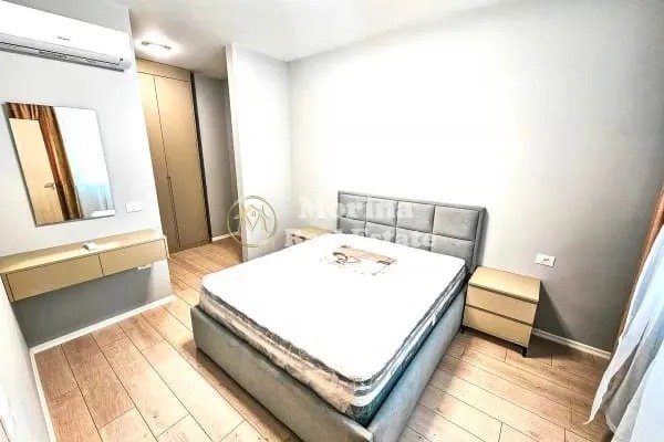 Tirane, jepet me qera apartament 1+1 Kati 3, 65 m² 620 € (Astir)