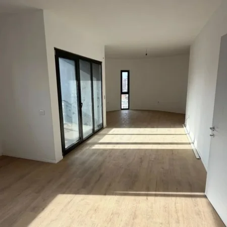 Tirane, shitet apartament 2+1 , 128 m² 217.000 € (unaza e re)