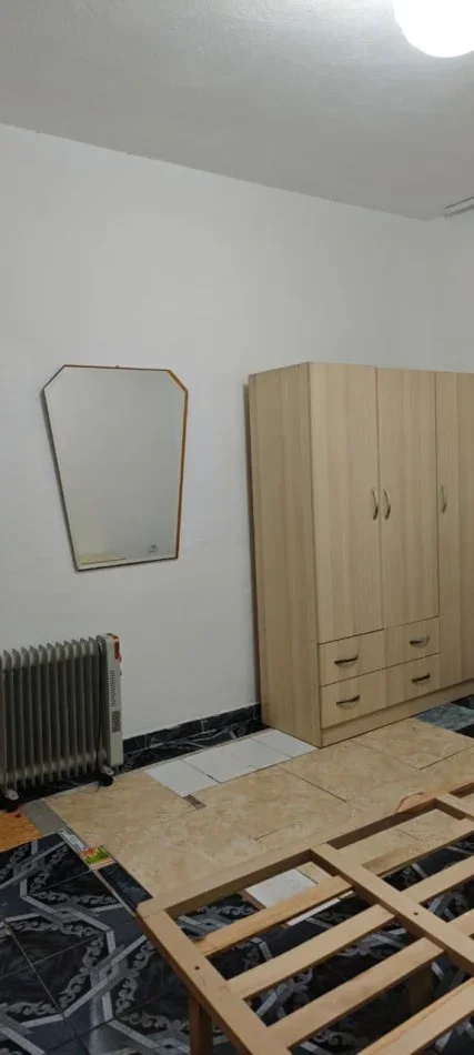 Tirane, jepet me qera Vile 2+1 Kati 1, 100 m² 400 € (Ali Demi)