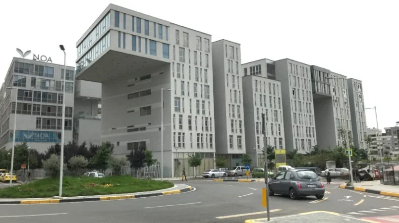 Tirane, shitet apartament 1+1 , 76 m² (KIKA 2)