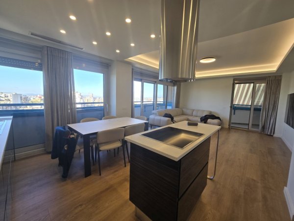 Tirane, shes apartament 3+1+Ballkon Kati 9, 156 m² 465.000 € (Selvia Kompleksi Halili)