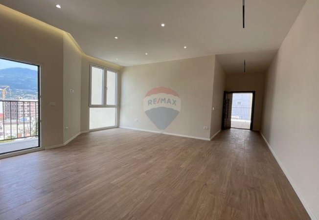 Tirane, shitet apartament 1+1 , 53 m² 87.500 € (Ali Dem)