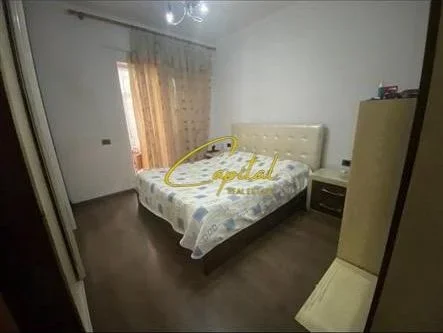 Tirane, shitet apartament 2+1 Kati 1, 83 m² 200.000 € (KOMUNA E PARISIT)