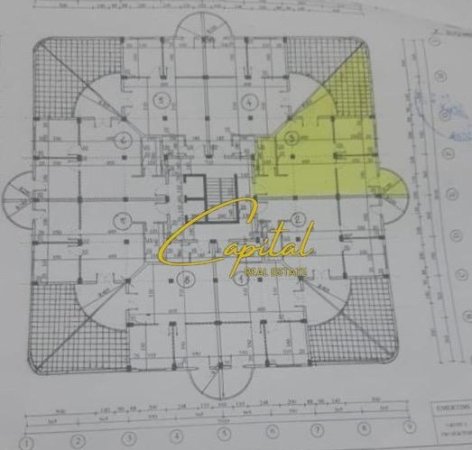 Tirane, shitet apartament 2+1 Kati 1, 83 m² 200.000 € (KOMUNA E PARISIT)