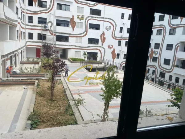 Tirane, jepet me qera apartament 2+1 Kati 2, 95 m² 700 € (KODRA E DIELLIT)