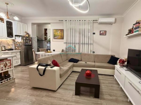 Vlore, shitet apartament 2+1+Ballkon Kati 6, 107 m² 185.000 € (skele vlore)