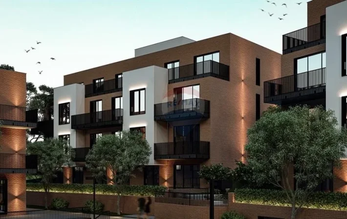 Tirane, shitet apartament 1+1 , 76 m² 158.800 € (Teg)