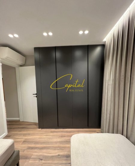 Tirane, jepet me qera apartament 2+1 Kati 7, 82 m² 700 € (ISH FUSHA AVIACIONIT)