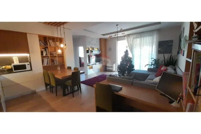 Tirane, shitet apartament 2+1 , 112 m² 210.000 € (Qytet Studenti)