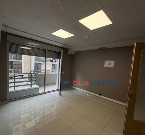Tirane, jap me qera ambjent biznesi Kati 5, 210 m² 3.150 € (BLLOK)