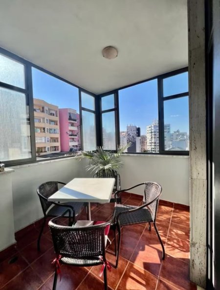 Tirane, shitet apartament 2+1 , 113 m² 
