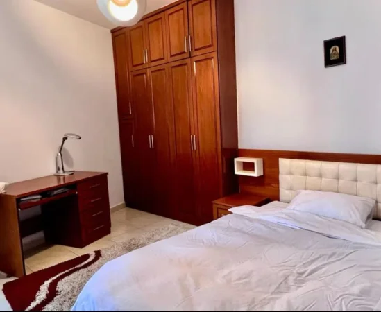 Tirane, shitet apartament 2+1 , 113 m² 