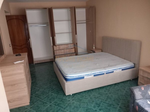 Tirane, shitet apartament 2+1 Kati 2, 72 m² 220.000 € 