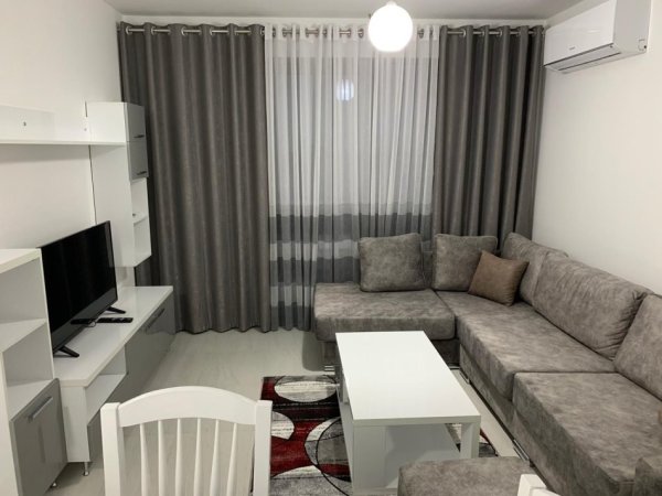 Tirane, jepet me qera apartament 2+1 Kati 7, 106 m² 700 € (Fiori Di Bosko)