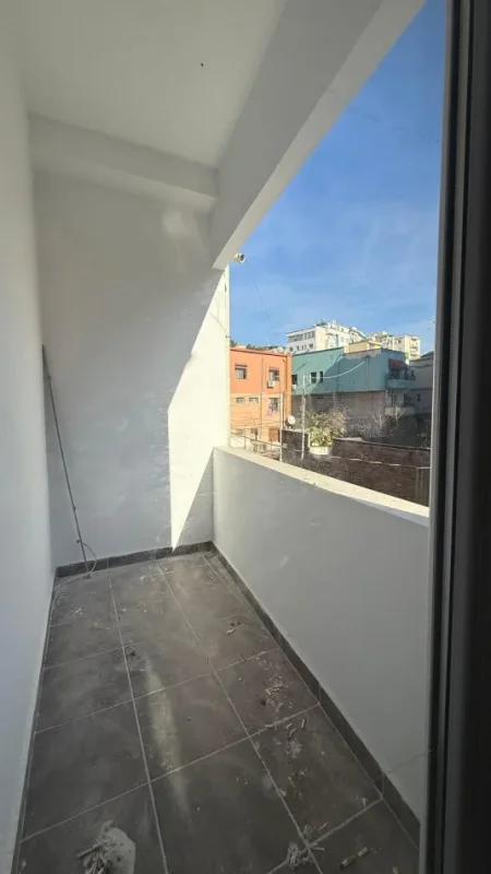 Tirane, jepet me qera apartament 1+1+Ballkon , 66 m² 651 € (Myslym Shyri)