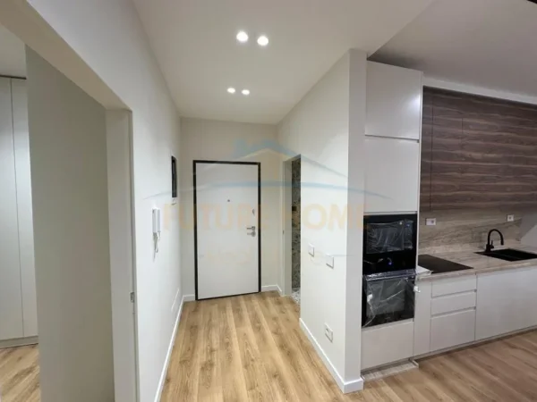Tirane, jap me qera apartament 2+1+Ballkon Kati 0, 97 m² 2.100 € (LIQENI I THATE)