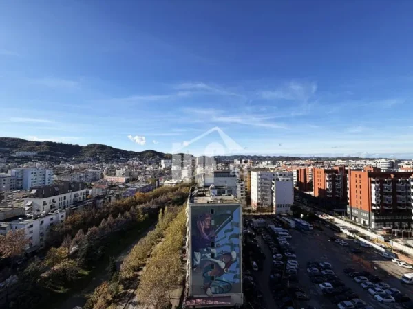 Tirane, shitet apartament 2+1+Ballkon Kati 12, 129 m² 349.000 € (TEK NSHARAKU, PRANE KOMPLEKSIT “DELIJORGJI”)