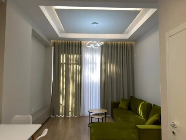 Tirane, jepet me qera apartament 1+1 Kati 2, 60 m² 500 € 