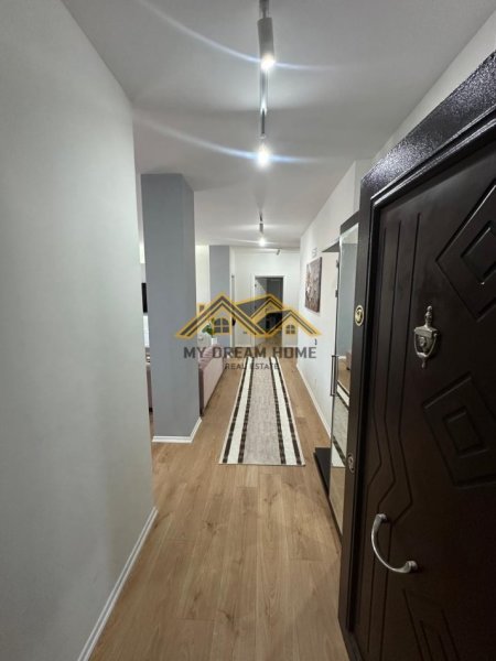Durres, shitet apartament 3+1 Kati 7, 148 m² 200.000 € (MARKATA)