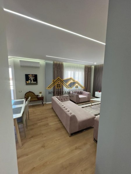 Durres, shitet apartament 3+1 Kati 7, 148 m² 200.000 € (MARKATA)