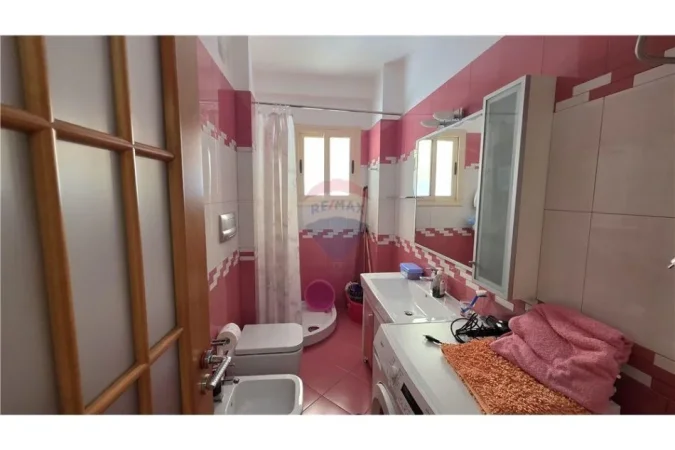 Vlore - Lungomare, shitet apartament 1+1 , 92 m² 157.000 € 