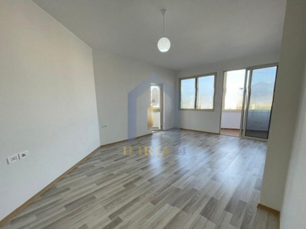 Tirane, shes apartament 2+1+Ballkon Kati 6, 109 m² 132.000 € (Yzberisht BESIM ALLA)