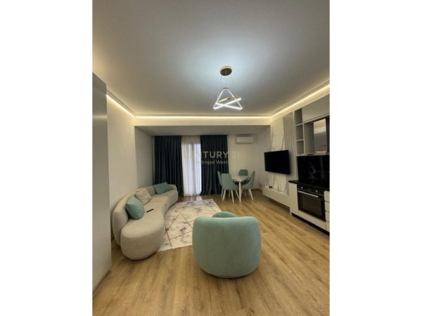 Tirane, shitet 1+1 Kati 11, 69 m² 160.000 € (Farmacia 10)