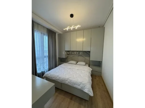 Tirane, shitet 1+1 Kati 11, 69 m² 160.000 € (Farmacia 10)