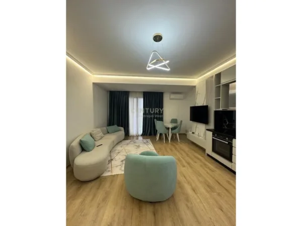 Tirane, shitet 1+1 Kati 11, 69 m² 160.000 € (Farmacia 10)