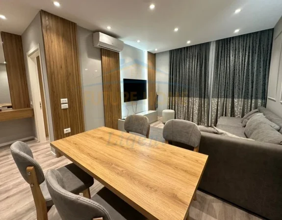 Qera, Apartament 1+1+Post Parkimi, Shkolla e Kuqe, Tirane.