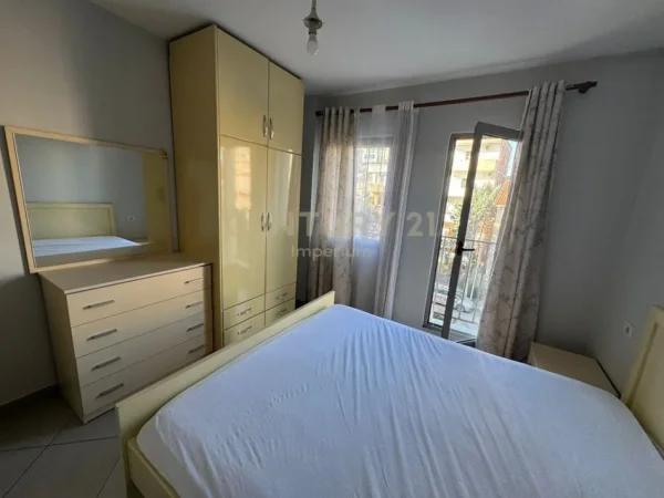 Shqiperi, jepet me qera apartament 1+1 Kati 2, 58 m² 450 € (Don Bosko)