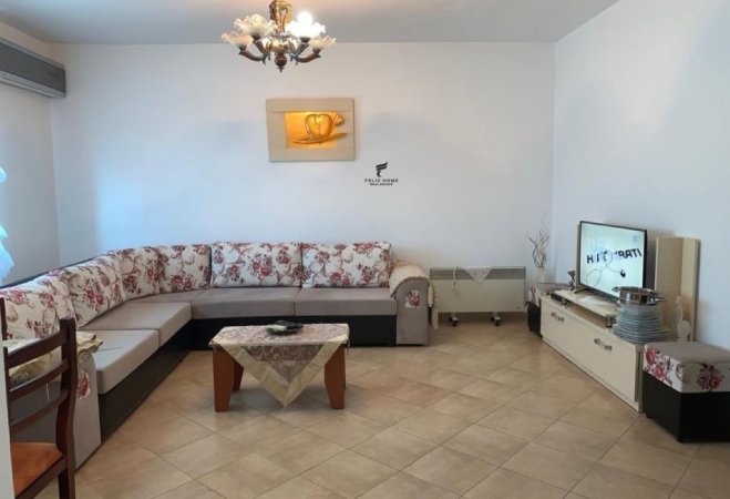 Tirane, shitet apartament 1+1 Kati 12, 70 m² 165.000 € (ISH STACIONI TRENIT)