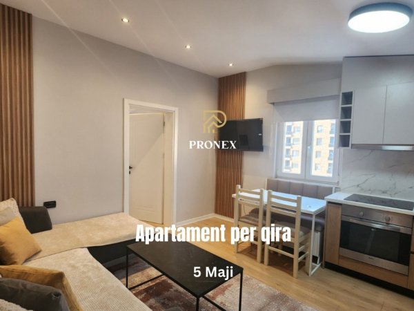 Tirane, jepet me qera apartament 2+1 Kati 5, 100 m² 550 € (Rruga 5 Maji)