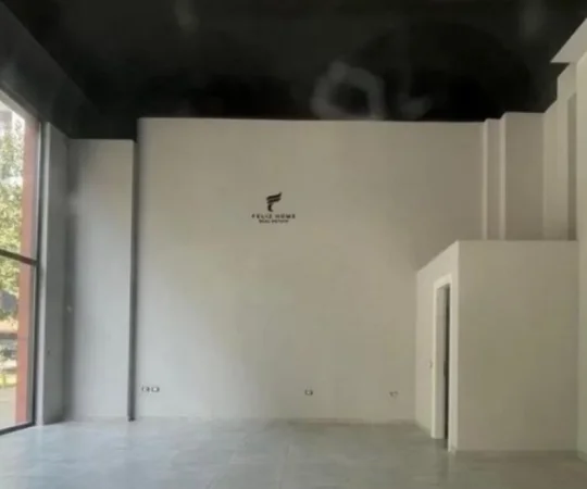 jepet me qera dyqan Kati 0, 166 m² 4.200 € (RRUGA E KAVAJES)