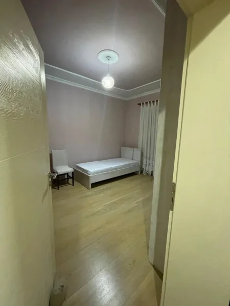 Tirane, jap me qera apartament 2+1 Kati 4, 110 m² 600 € (Zogu i Zi)