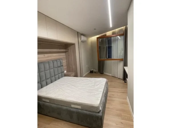 Tirane, jap me qera apartament 1+1 Kati 5, 70 m² 850 € (Bulevardi i ri)
