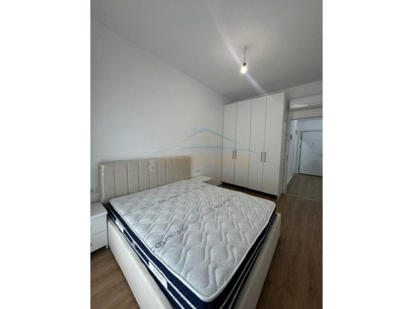 Tirane, jepet me qera apartament 1+1 Kati 2, 63 m² 450 € 