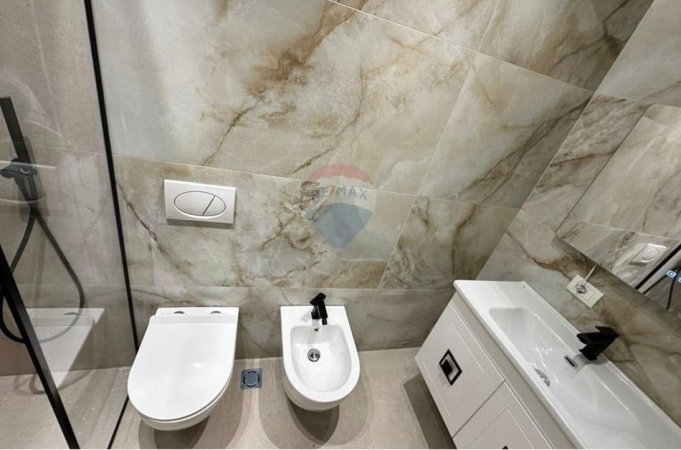 Tirane, shitet apartament 1+1 Kati 3, 48 m² 128.000 € (Rruga Muhamet Gjollesha, 21 Dhjetori, Tiranë)