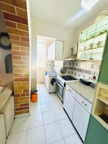 Tirane, shitet 2+1 , 78 m² 130.000 € (Tregu Elektrik)