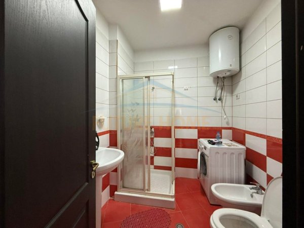 Tirane, shitet zyre Kati 1, 243 m² 465.000 € (DON BOSKO)