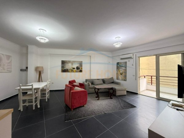 Tirane, shitet zyre Kati 1, 243 m² 465.000 € (DON BOSKO)