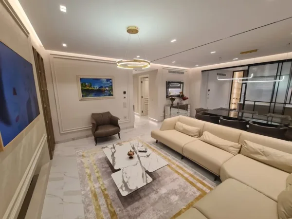 Tirane, shitet apartament duplex 4+1+Aneks+Ballkon Kati 5, 242 m² 630.000 € (komuna parisit)